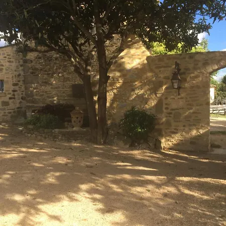 La Fontaine Des Oliviers 3*