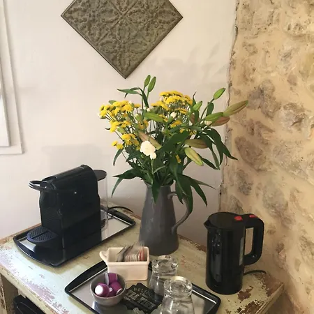 Bed and Breakfast La Fontaine Des Oliviers 3*