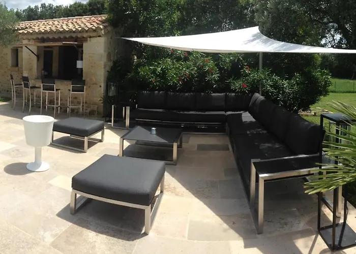 La Fontaine Des Oliviers 3*