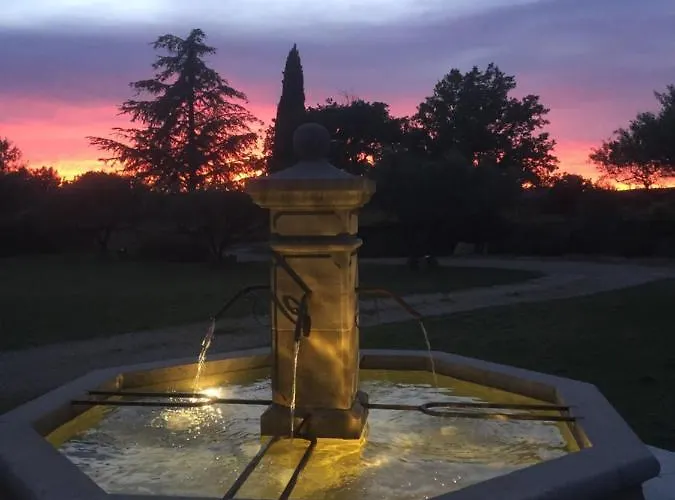La Fontaine Des Oliviers فندق مبيت وإفطار 3*