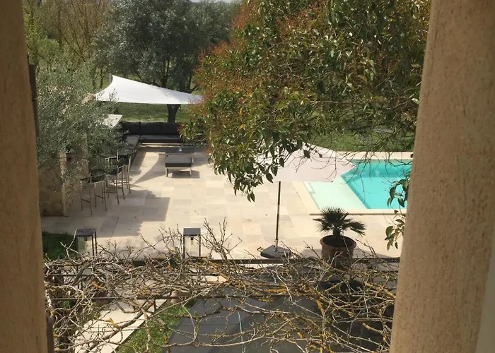 فندق مبيت وإفطار La Fontaine Des Oliviers 3*